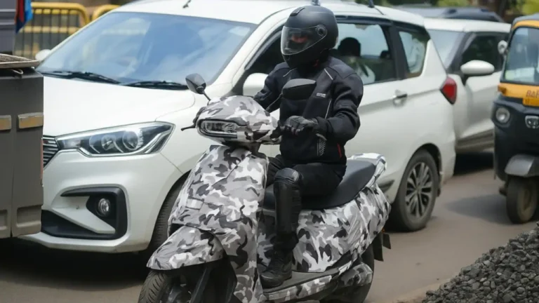 Kinetic Honda DX Electric Scooter Spotted